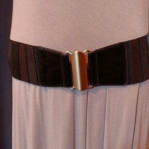 Brown stretchy belt